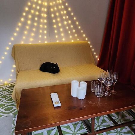 ホテル The Treehut At The Rabbithole, Upper Hutt Akatarawa エクステリア 写真